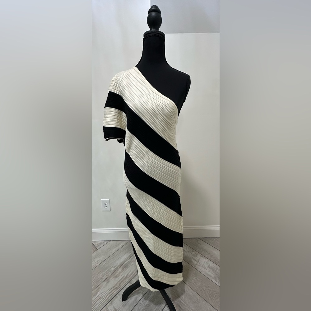 Fashion Nova One Shoulder Black and White Dress